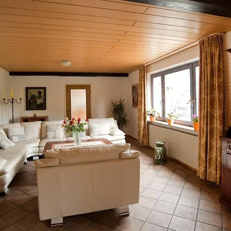 Haus Burgblick Kaminzimmer